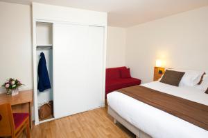 Appart'hotels Sejours & Affaires Rennes Longs Champs : photos des chambres