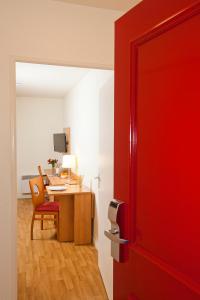 Appart'hotels Sejours & Affaires Rennes Longs Champs : photos des chambres