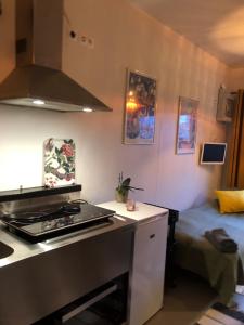 Compact living withyou need, close to the centre!