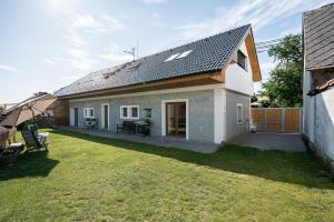 Chalupa Orlík nad Vltavou - Kozárovice