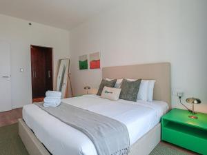 HiGuests - 2 BR Escape Golf View Haven in The Greens