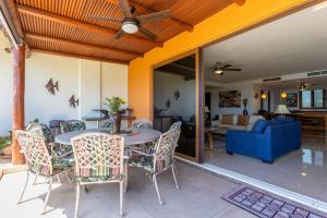 Ocean View Condo with Resort Pool & Beach