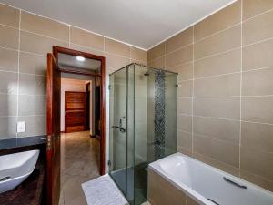 Elianas nyali 3 min to the beach homes