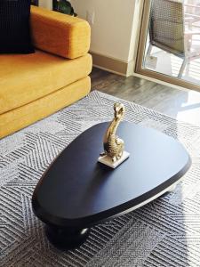 Central Frisco Vibes 1 BR Apart With POOL & GYM