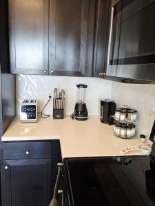 Central Frisco Vibes 1 BR Apart With POOL & GYM