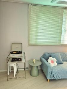 Roy Stay Suwon Haenggung