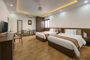 Royal Hotel & Spa Vinh Yen 2