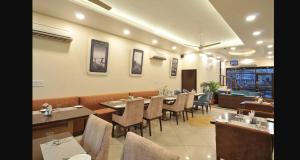 Hind Hotel Near Airport Road Mohali Zirakpur