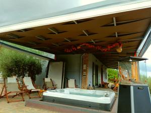 Elaia Rest House Retreat in nature