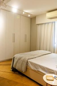 Calm & Cozy Apt in Humaitá Near Lagoon