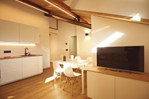 Guest House Dezulian