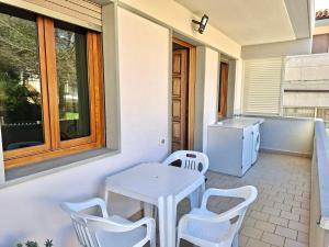 ISA - Felci 18, apartment 6 beds in Marina di Bibbona just 300 mt from the sea