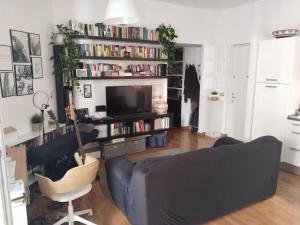 Camera Spaziosa in Trilocale vicino alla metro