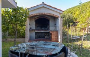 1 Bedroom Beautiful Apartment In Rab