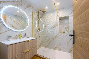 FELIX FAURE - Somptueux 3 pièces - Carré dOr Menton