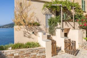 Maison de pêcheur dans le Cap Corse