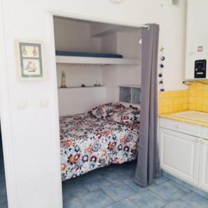 Appartement 4 personnes avec Piscine, Parking & Wi-Fi à 250 m de la plage