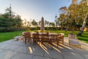 6 Bed in Ainsdale oc-w33455