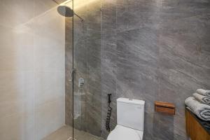 Villa Sunshine Sparkling Style & Spacious Comfort in Sanur