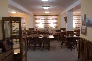 Penzion & Restaurace Kozabar