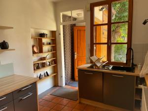 Petite maison SOUS LE TILLEUL