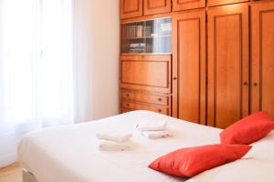 Renovated 2-bedroom apartment