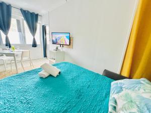 Ipanema, Train Lens - Paris trajet denviron 1 heure 10 minutes