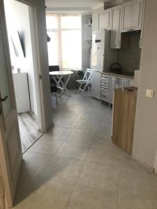 Нові апартаменти по вулиці Роксолани16