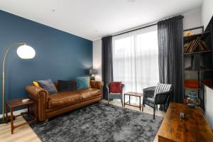 Stylish 2 Bed Apartment Jewellery Quarter
