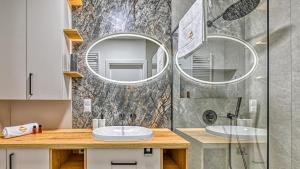 Apartament Superior z prywatną balią i ogrodem - Belle View & SPA - by Royal Aparts