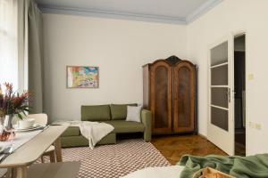 Old Town Suites - Bohemian Residence