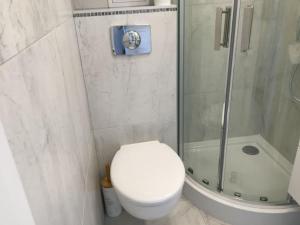 CENTRUM Sikorskiego 123 - EZHome