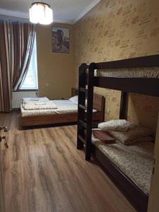 Квартира для 15 осіб,15 хв пішки від жд вокзалу