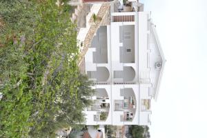 House with Sea View