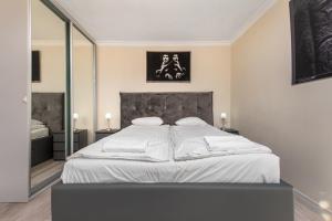 Ludna 12 by Homeprime