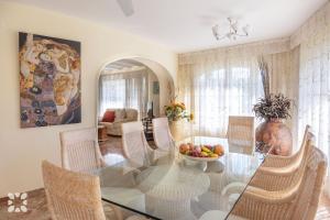 Villa Isabel by Abahana Villas