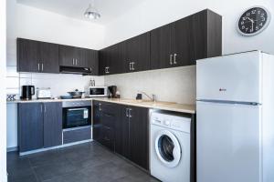 Phoenix 2-Bedroom Apartment