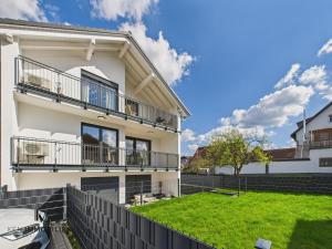 Spacious 3BR Flat - City Center Ramstein