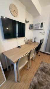 Budget Minimalist in Downtown CdeO Studio Type Condo at Mesaverte Residences