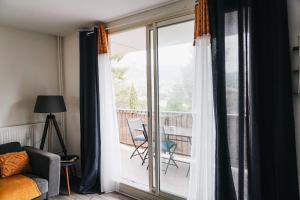 Panorama Méditerranéen Vue exceptionnelle sur le Mont Caume et Faron 3 chambres 69m2