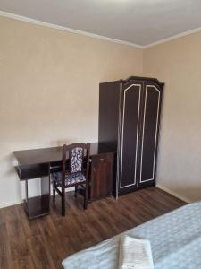 Apartament on Veteraniv, 19