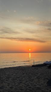 Sea side Lura 3 Apartment