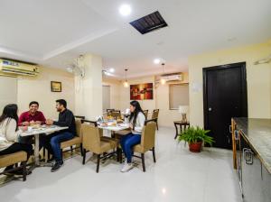 FabHotel Tals Hitech - Nr Jubliee Enclave, Hitech CIty