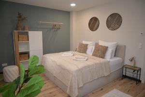 Stilvolle & ruhige Ferienwohnung mit Terrasse & Garten