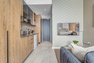 StayCeity at Menlyn Maine