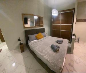 Central Mare Garden 250m from Sea and Center Walk Everywhere