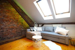 Atmospheric Apartment close to Old Town by Rently