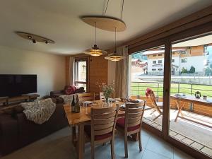 NEW APT, 100m from ski lift