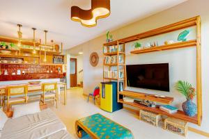 IT114 Lindo Duplex 3 Suítes, Pé Na Areia