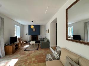 Villa des Platanes - Maison provençale avec jardin, parking & barbecue au cœur du vignoble du Château de Barbebelle Rognes - Proche Aix-en-Provence - 6 personnes